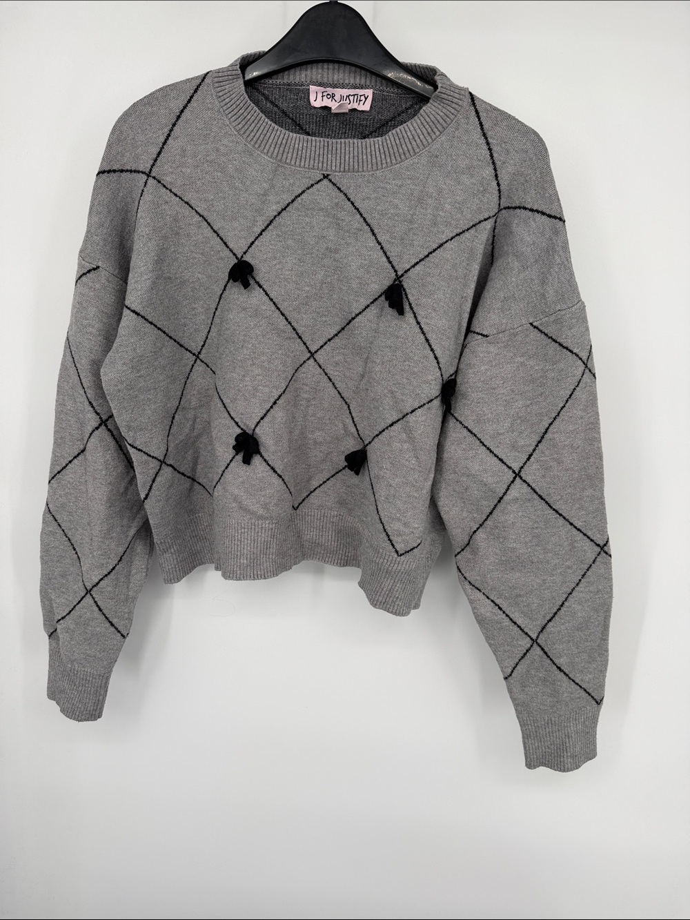 J for Justify Gray Crewneck Sweater with Black diamonds and bows Stitch L